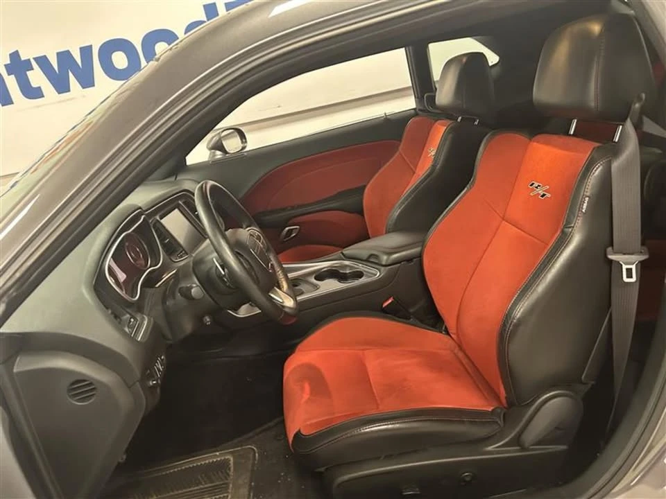2015 Dodge Challenger 3rd Gen - Image 7 of 20