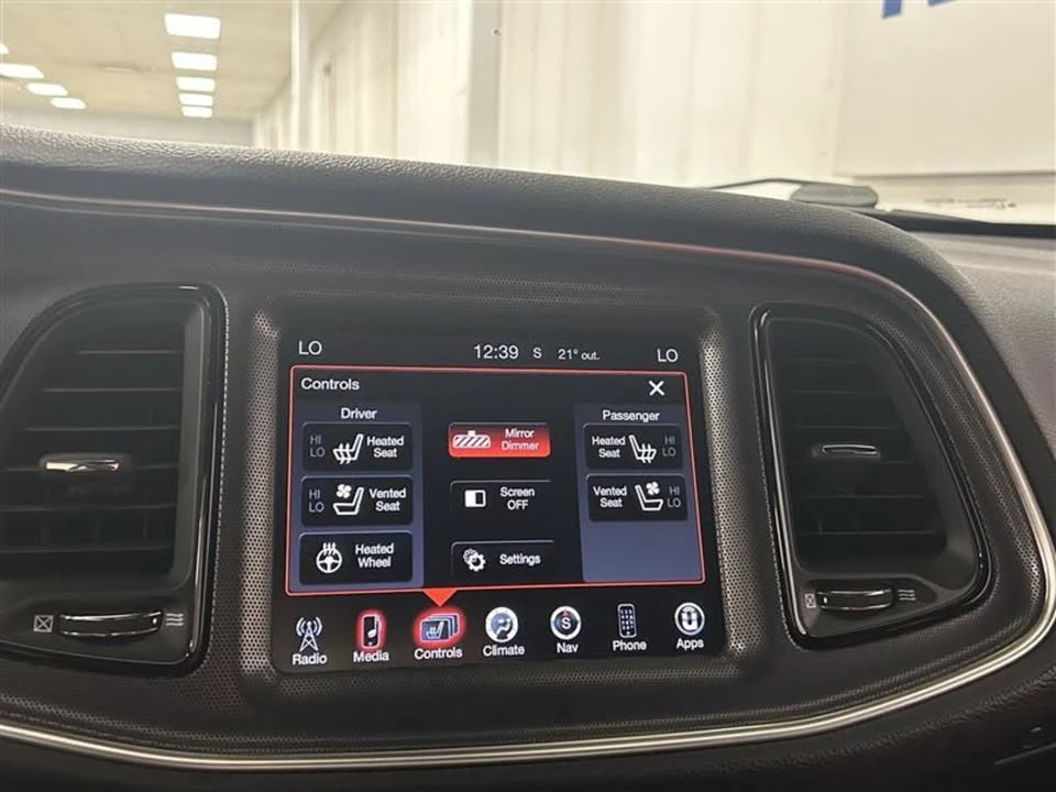 2015 Dodge Challenger 3rd Gen - Image 16 of 20