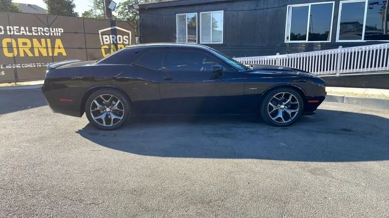 2015 Dodge Challenger 3rd Gen - Image 8 of 20