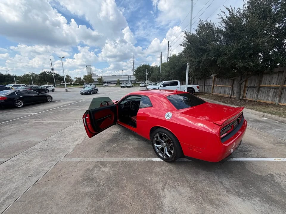 2015 Dodge Challenger 3rd Gen - Image 4 of 8