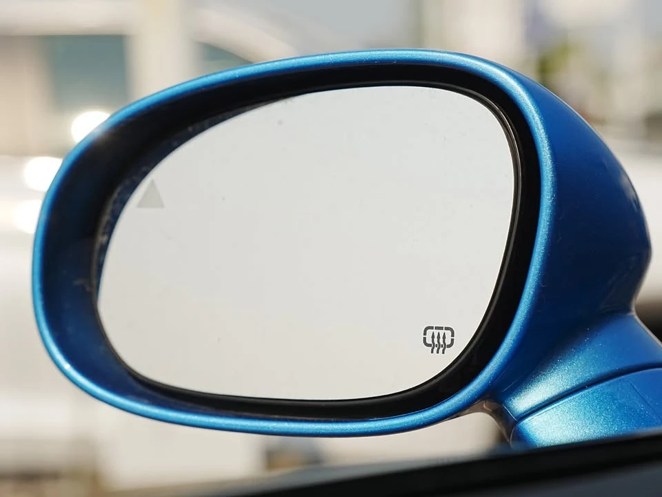 2015 Dodge Challenger 3rd Gen - Image 12 of 17