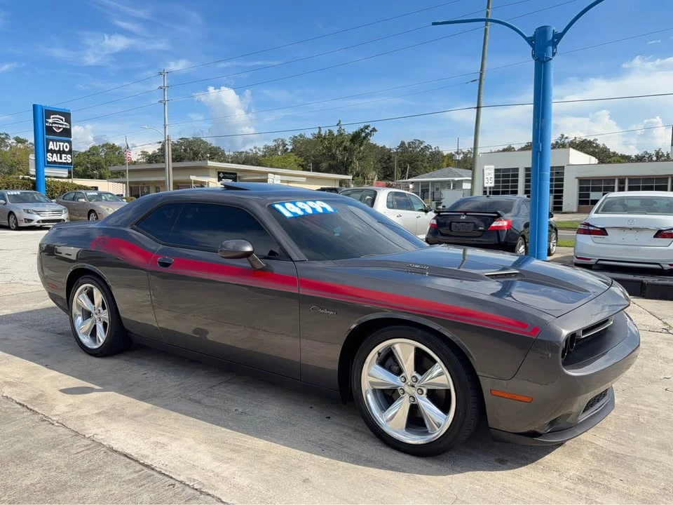 2015 Dodge Challenger SRT Hellcat 3rd Gen - Image 3 of 11