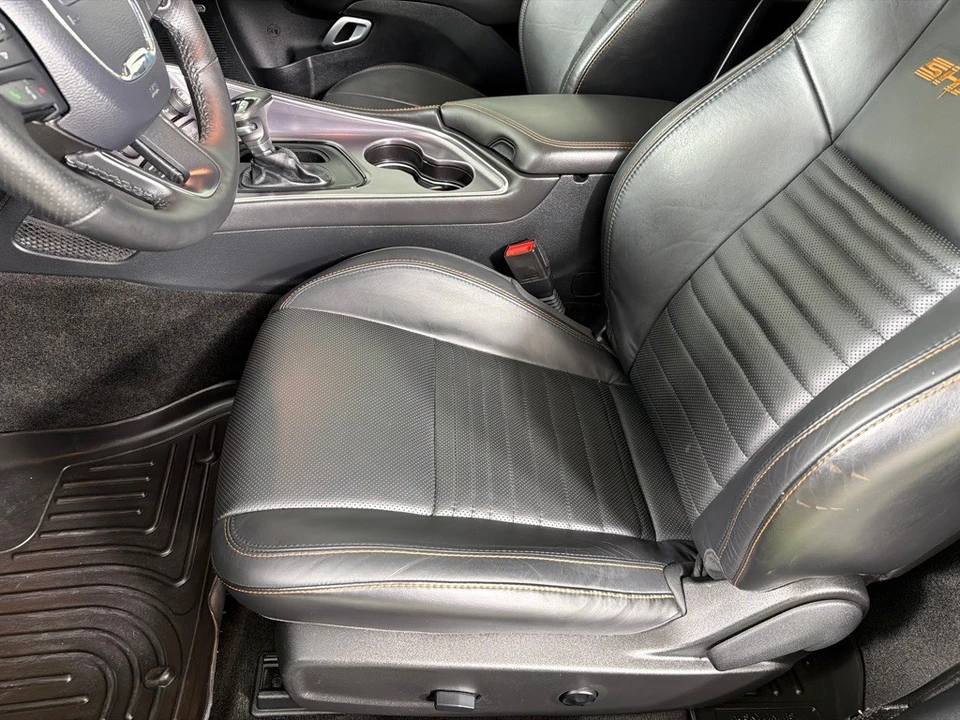 2015 Dodge Challenger 3rd Gen - Image 13 of 21