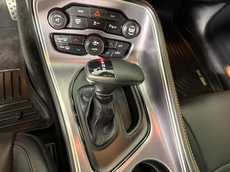 2015 Dodge Challenger 3rd Gen - Image 20 of 21