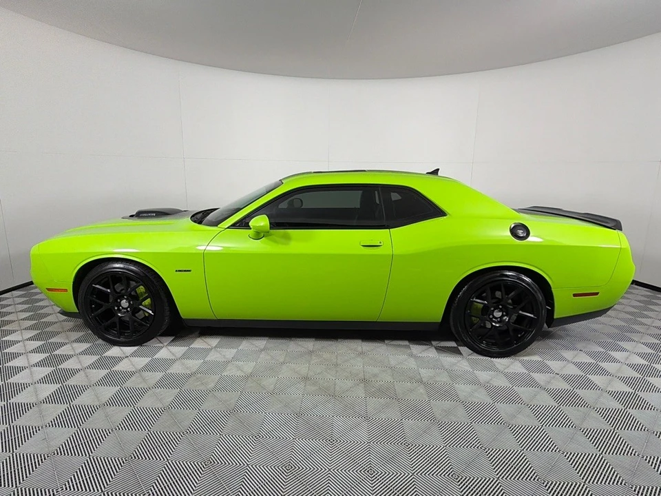 2015 Dodge Challenger 3rd Gen - Image 9 of 21