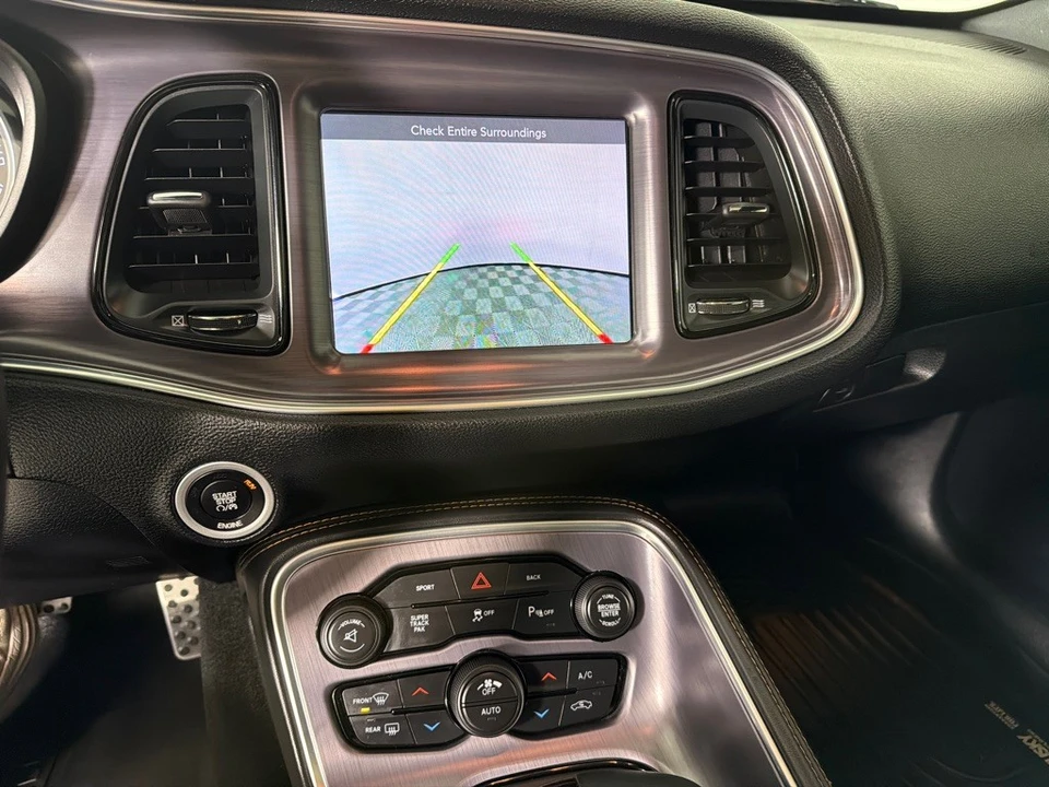 2015 Dodge Challenger 3rd Gen - Image 19 of 21
