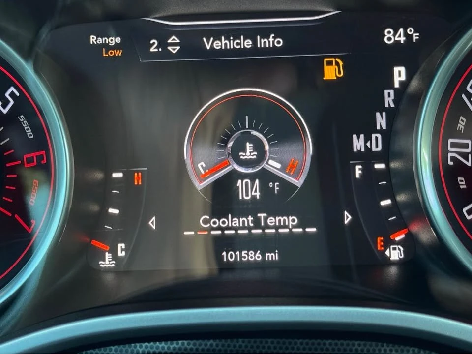 2015 Dodge Challenger 3rd Gen - Image 10 of 14