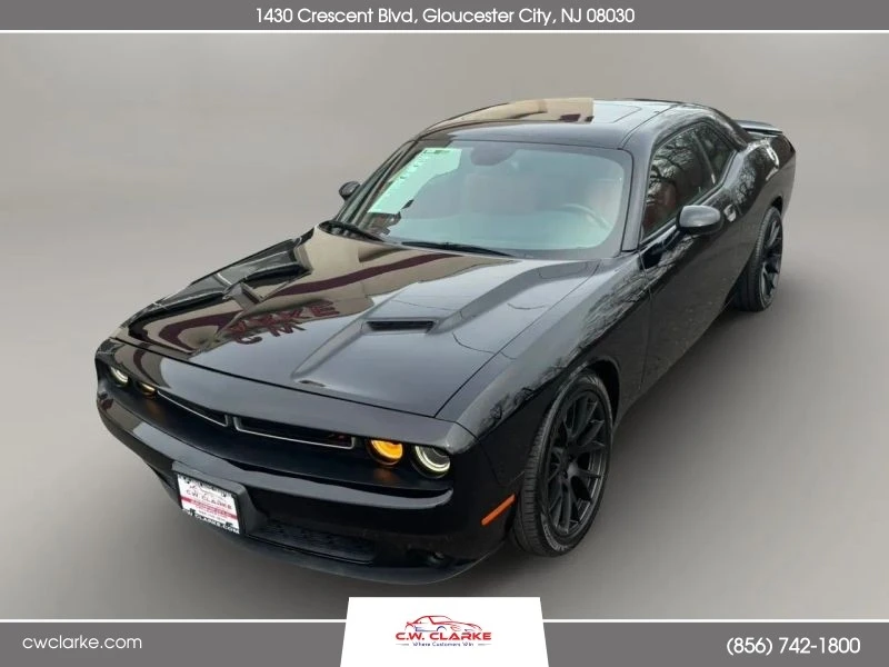 2015 Dodge Challenger 3rd Gen - Image 2 of 12