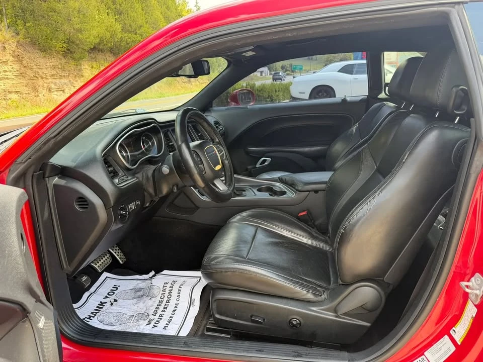 2015 Dodge Challenger 3rd Gen - Image 9 of 13