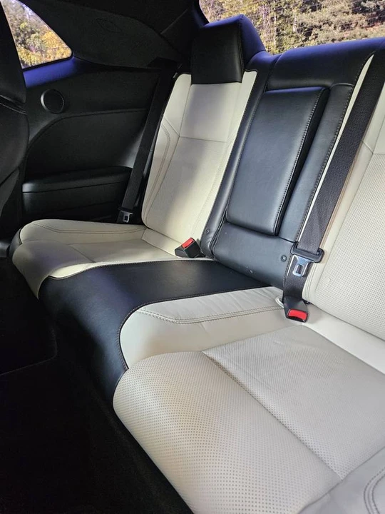 2015 Dodge Challenger 3rd Gen - Image 7 of 12