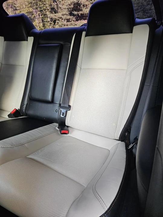 2015 Dodge Challenger 3rd Gen - Image 6 of 12