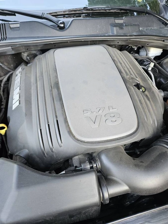 2015 Dodge Challenger 3rd Gen - Image 8 of 12
