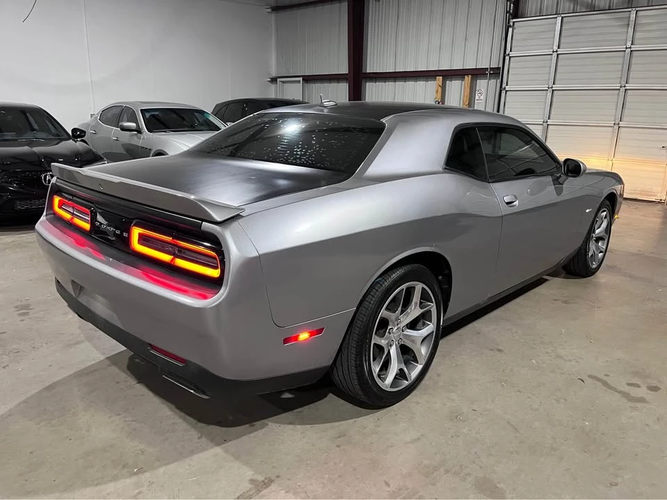 2015 Dodge Challenger 3rd Gen - Image 14 of 15