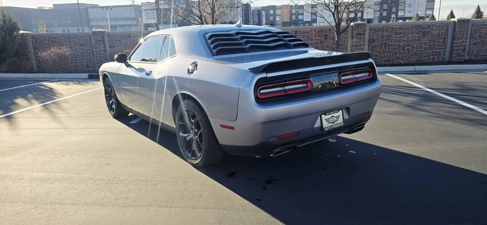 2015 Dodge Challenger 3rd Gen - Image 3 of 10