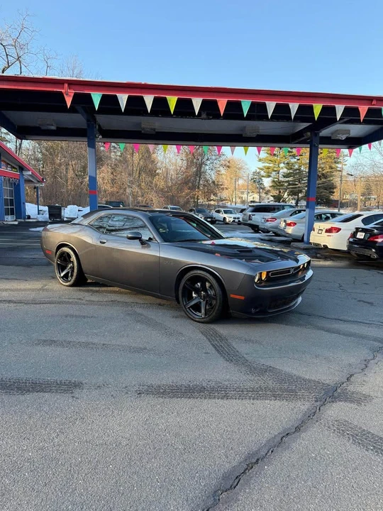2015 Dodge Challenger 3rd Gen - Image 2 of 18