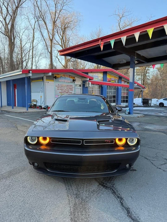 2015 Dodge Challenger 3rd Gen - Image 3 of 18