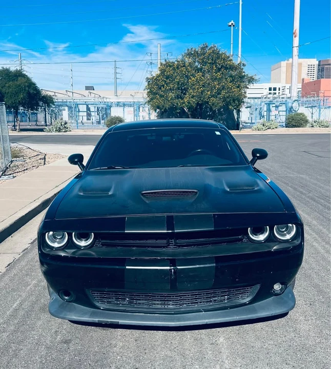 2015 Dodge Challenger 3rd Gen - Image 4 of 9