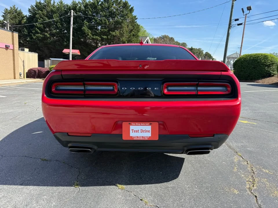 2015 Dodge Challenger 3rd Gen - Image 4 of 10