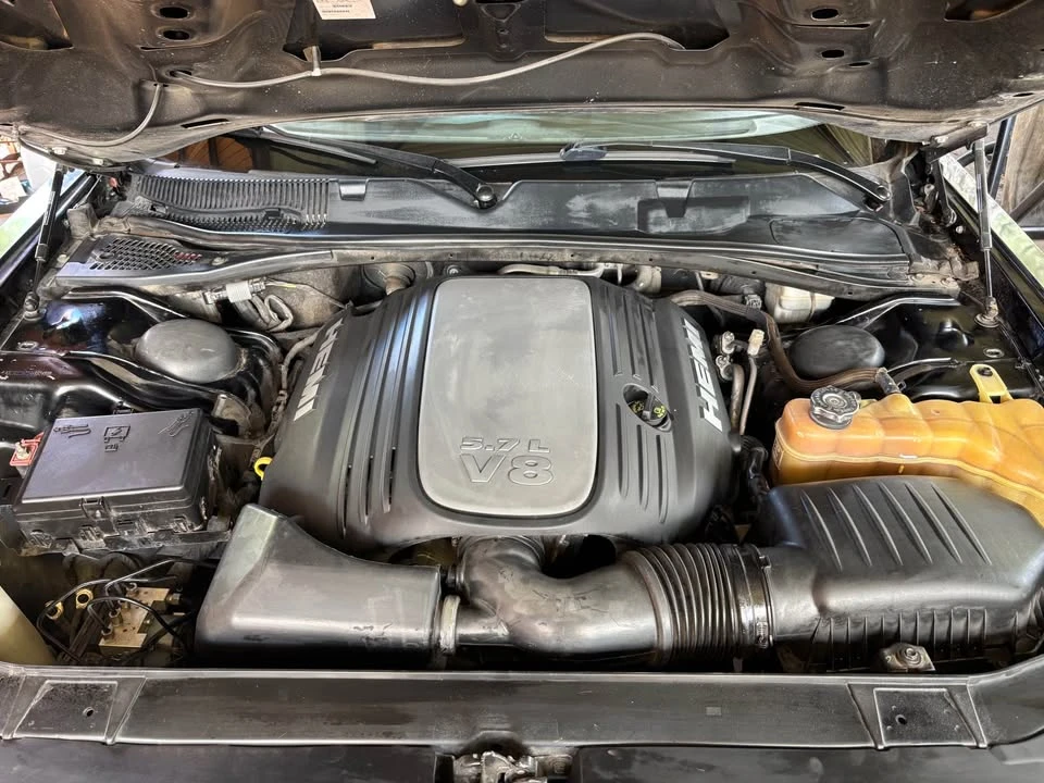 2015 Dodge Challenger 3rd Gen - Image 7 of 7