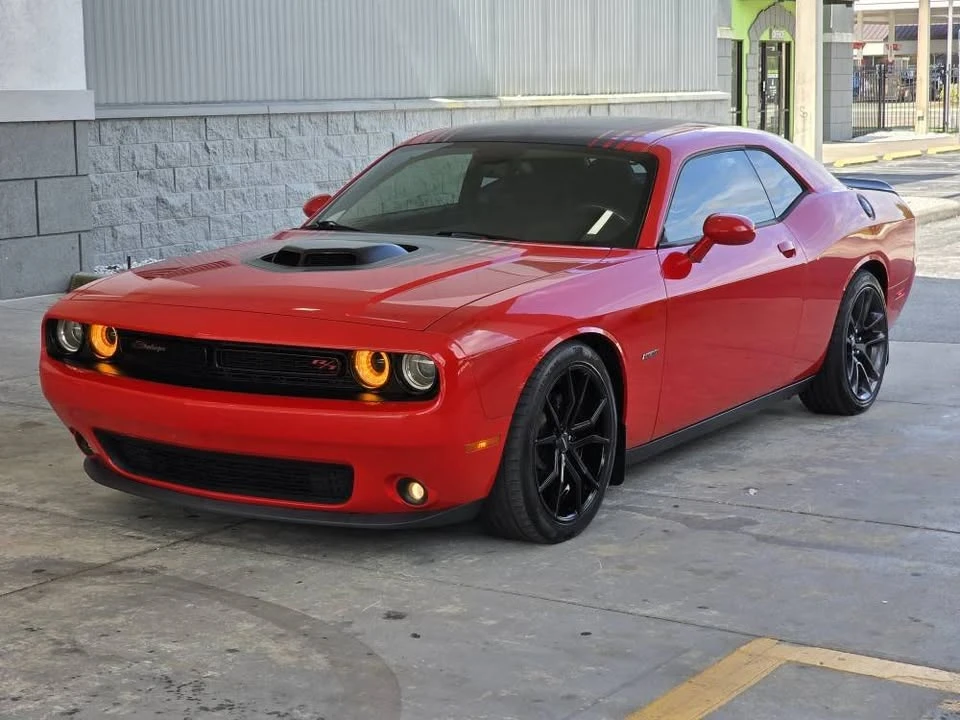 2015 Dodge Challenger 3rd Gen - Image 2 of 10