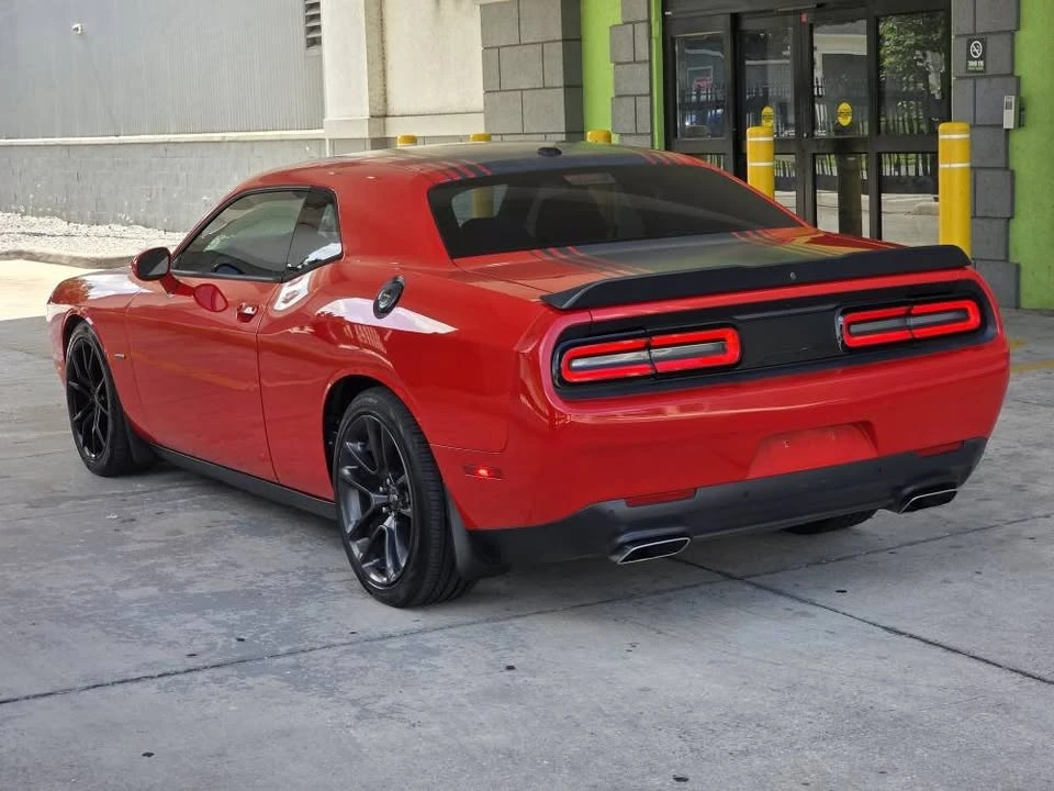 2015 Dodge Challenger 3rd Gen - Image 5 of 10