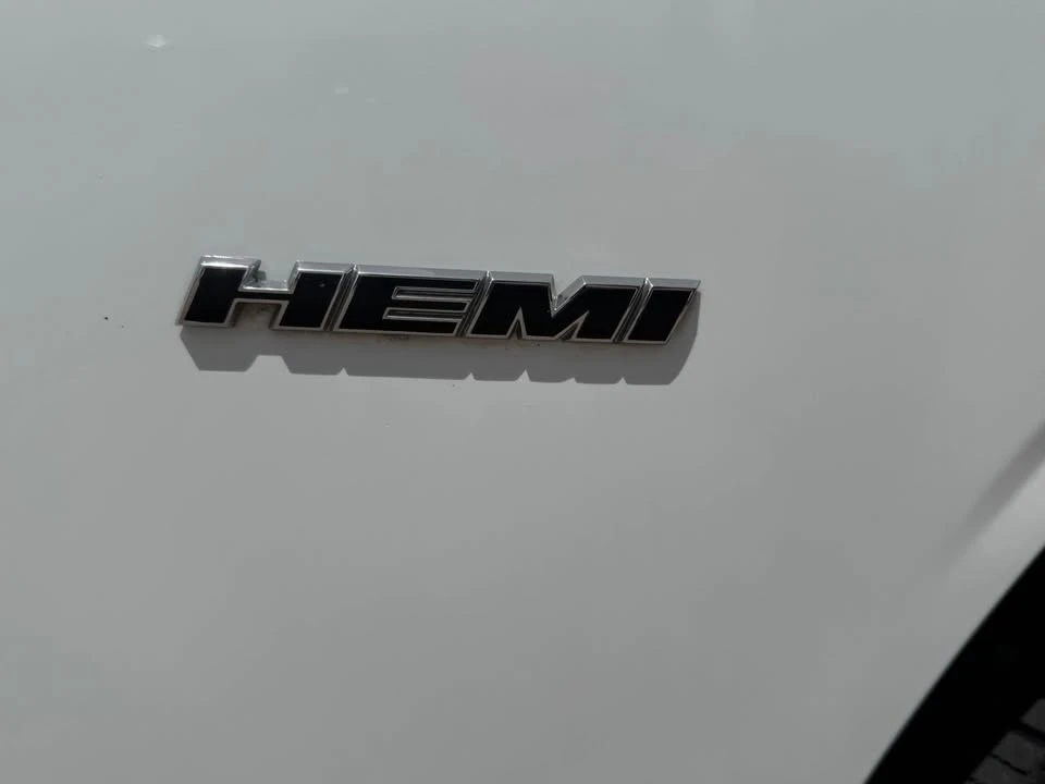 2015 Dodge Challenger 3rd Gen - Image 9 of 20