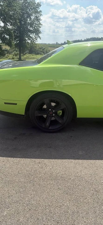 2015 Dodge Challenger 3rd Gen - Image 14 of 16