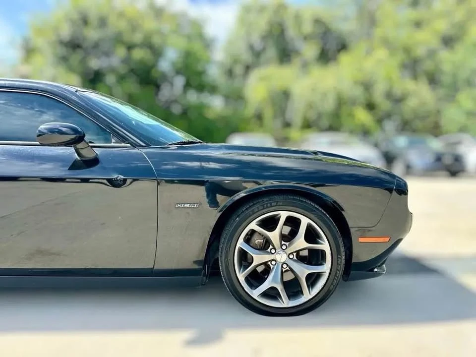2015 Dodge Challenger 3rd Gen - Image 7 of 16