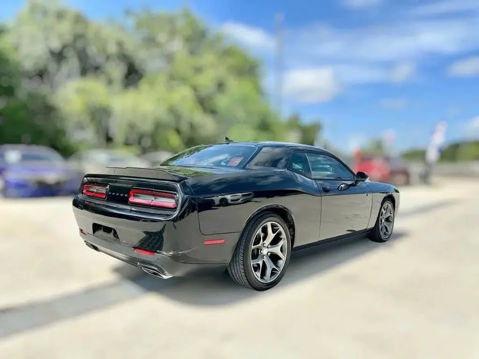 2015 Dodge Challenger 3rd Gen - Image 6 of 16