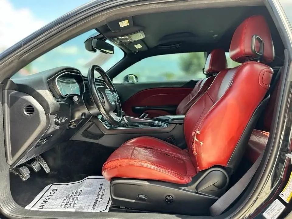 2015 Dodge Challenger 3rd Gen - Image 10 of 16