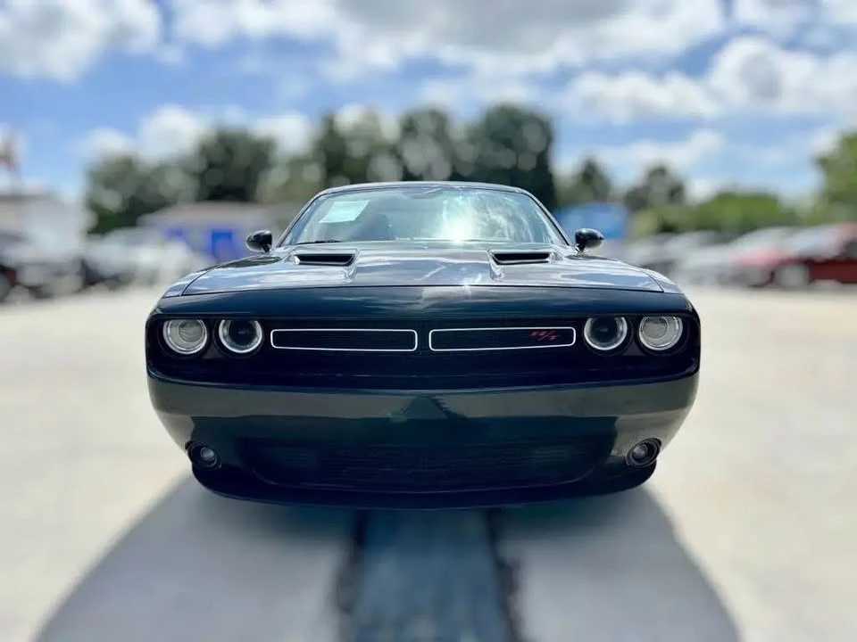 2015 Dodge Challenger 3rd Gen - Image 3 of 11