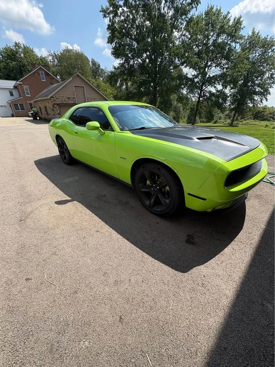 2015 Dodge Challenger 3rd Gen - Image 2 of 16