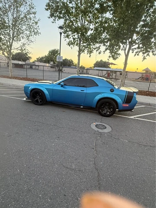 2015 Dodge Challenger 3rd Gen - Image 5 of 11