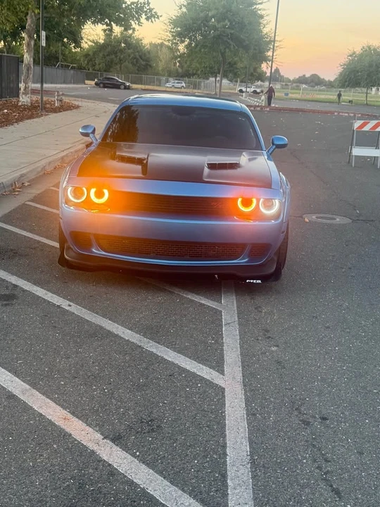 2015 Dodge Challenger 3rd Gen - Image 9 of 11