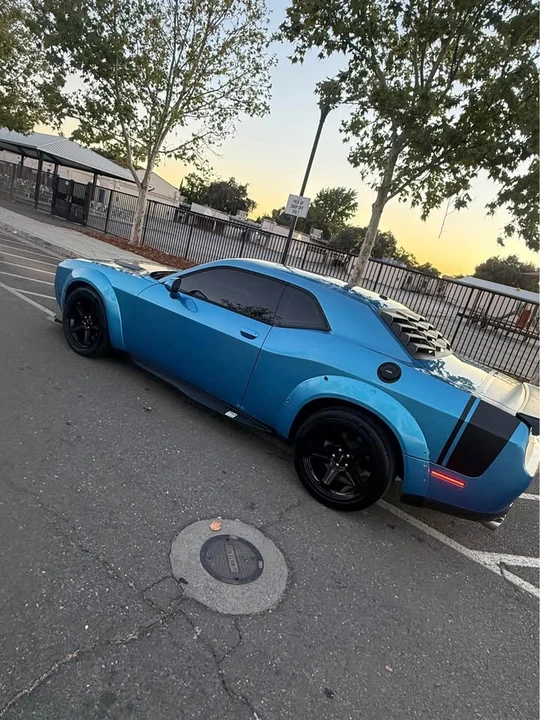 2015 Dodge Challenger 3rd Gen - Image 6 of 11