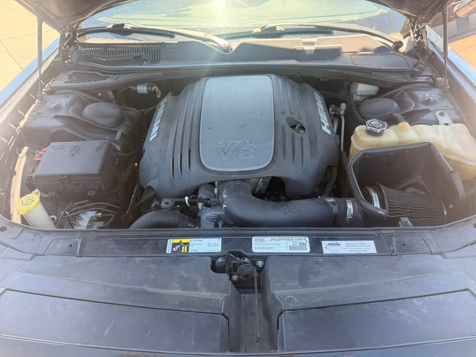 2015 Dodge Challenger 3rd Gen - Image 14 of 15
