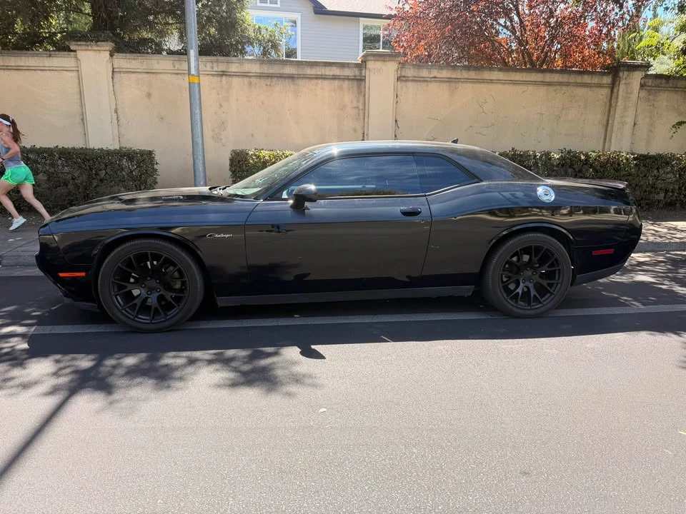 2015 Dodge Challenger 3rd Gen - Image 4 of 15