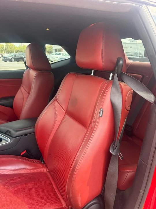 2015 Dodge Challenger 3rd Gen - Image 13 of 14