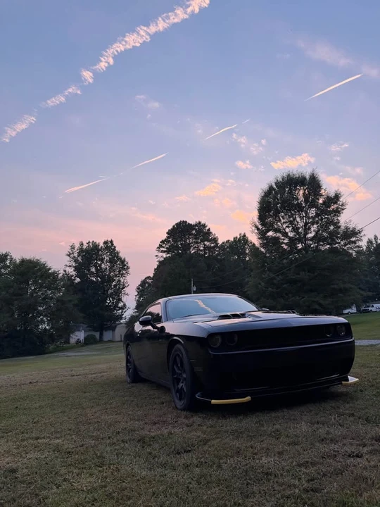 2015 Dodge Challenger 3rd Gen - Image 10 of 12