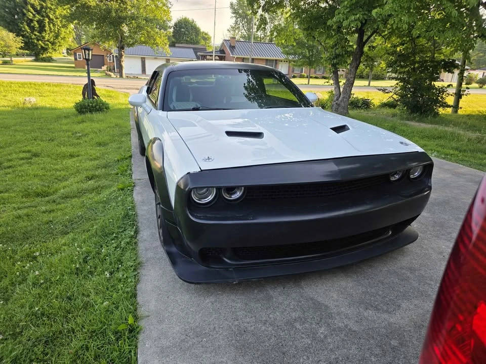 2015 Dodge Challenger 3rd Gen - Image 2 of 20