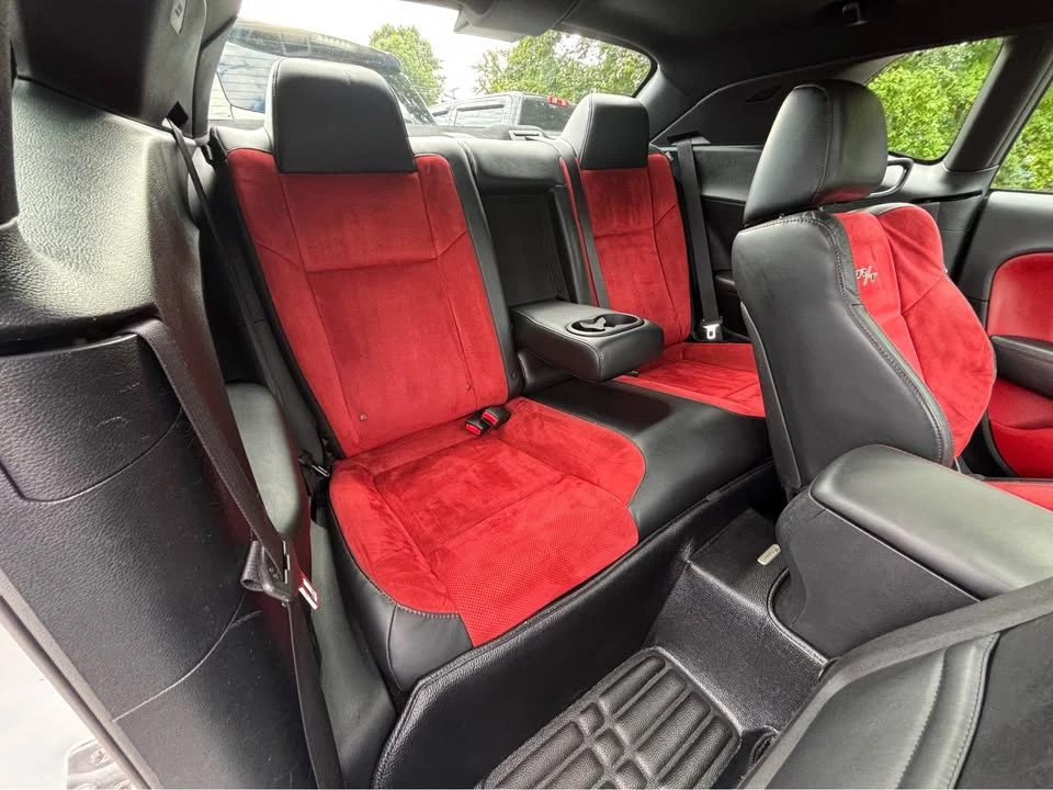 2015 Dodge Challenger 3rd Gen - Image 12 of 16