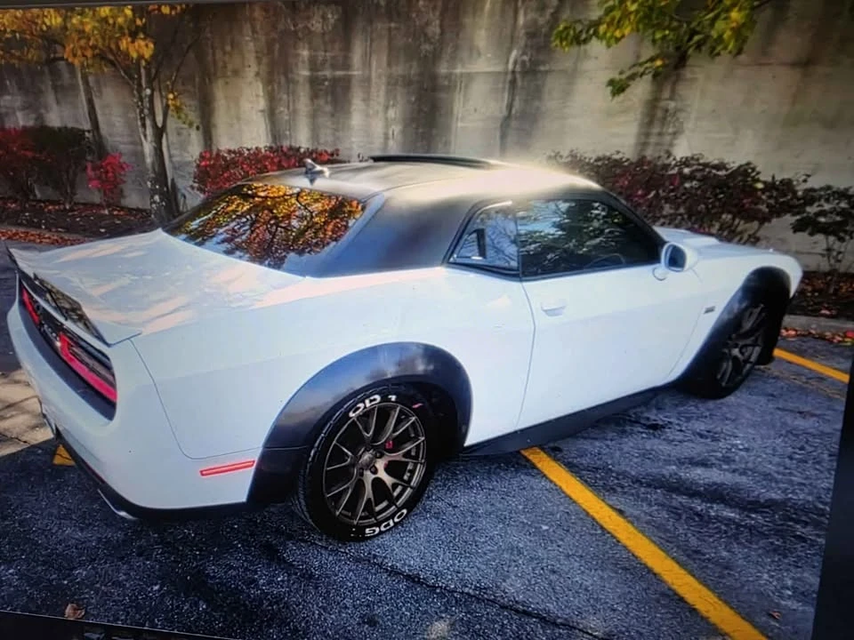 2015 Dodge Challenger 3rd Gen - Image 14 of 20