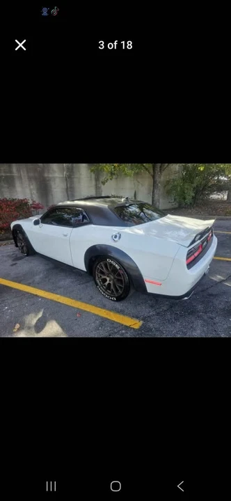 2015 Dodge Challenger 3rd Gen - Image 17 of 20