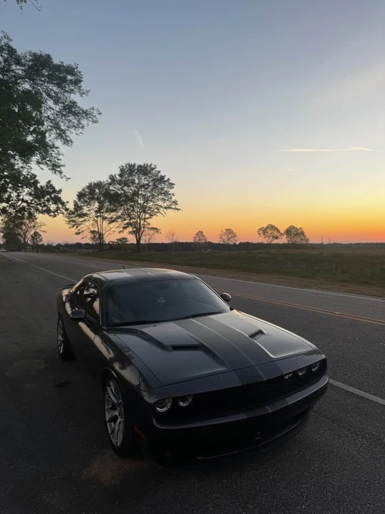 2015 Dodge Challenger 3rd Gen - Image 4 of 12