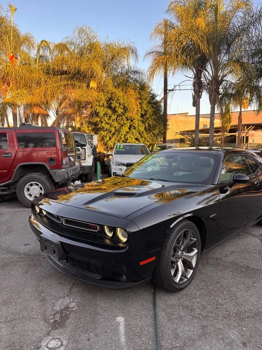 2015 Dodge Challenger 3rd Gen - Image 4 of 10