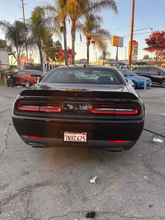 2015 Dodge Challenger 3rd Gen - Image 6 of 10