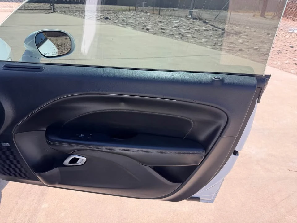 2015 Dodge Challenger 3rd Gen - Image 5 of 9