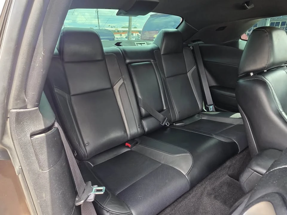 2015 Dodge Challenger 3rd Gen - Image 7 of 8