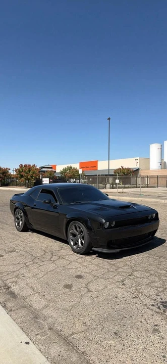 2015 Dodge Challenger 3rd Gen - Image 2 of 12