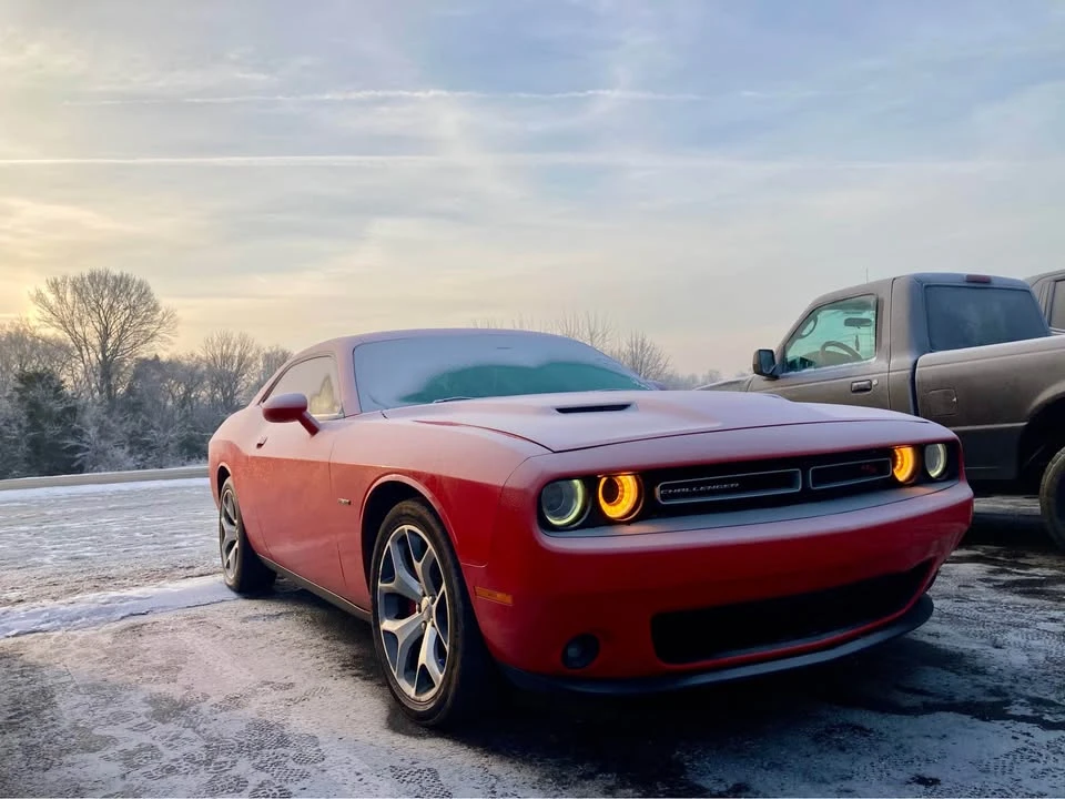 2015 Dodge Challenger 3rd Gen - Image 4 of 12